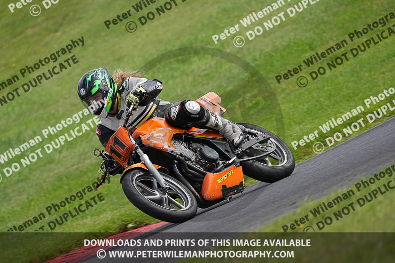 cadwell no limits trackday;cadwell park;cadwell park photographs;cadwell trackday photographs;enduro digital images;event digital images;eventdigitalimages;no limits trackdays;peter wileman photography;racing digital images;trackday digital images;trackday photos